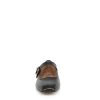 Michaela Mary Jane Flat
