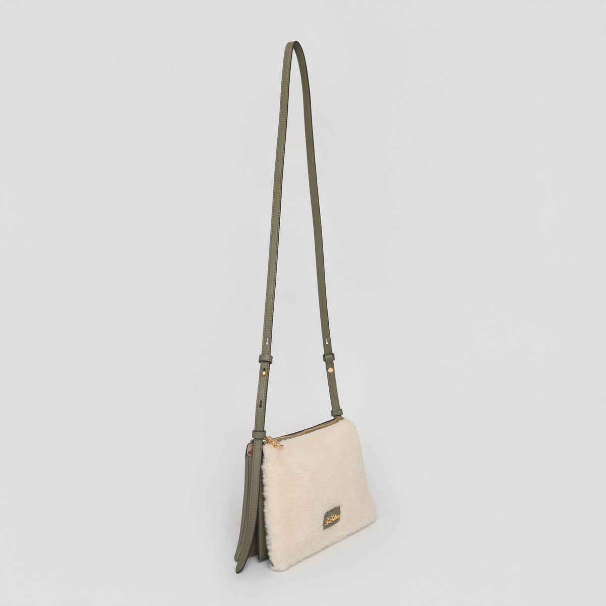 Amrita Slim Flapless Crossbody