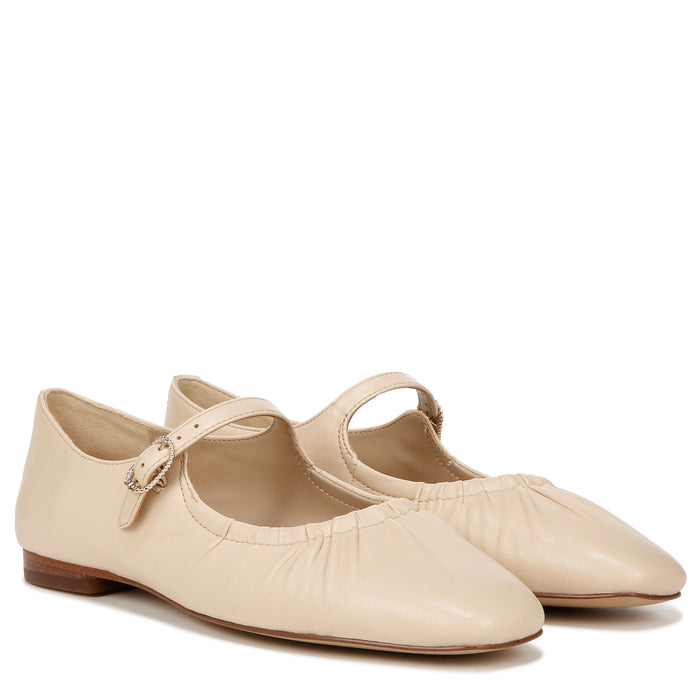 MICAH MARY JANE FLAT