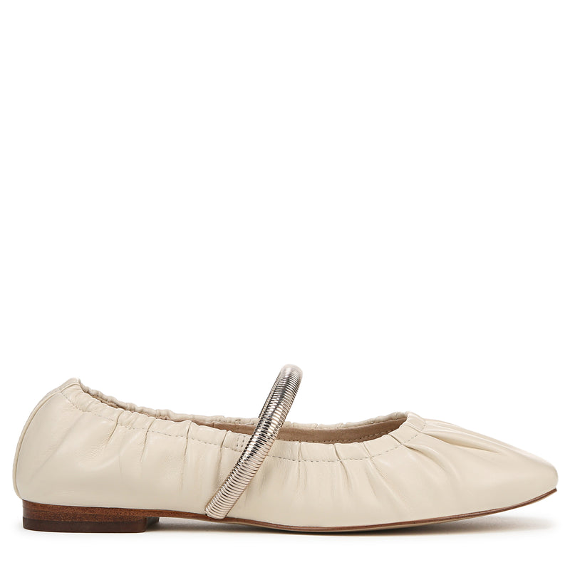 MAYE FLAT