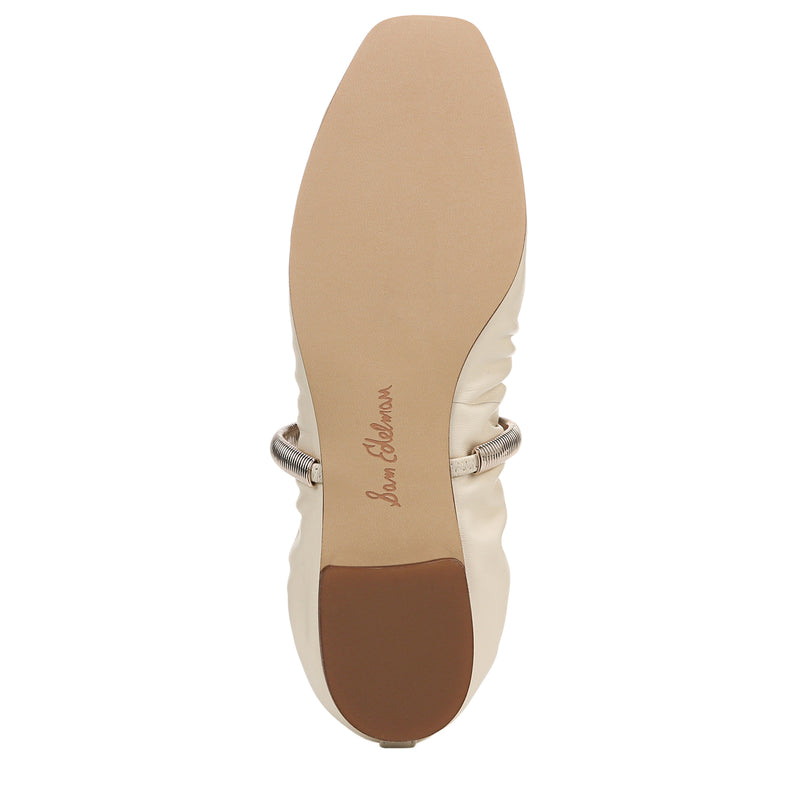MAYE FLAT