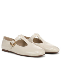 AVIRA MARY JANE FLAT